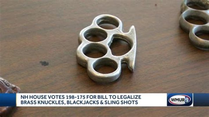 Are brass knuckles illegal in Mexico?