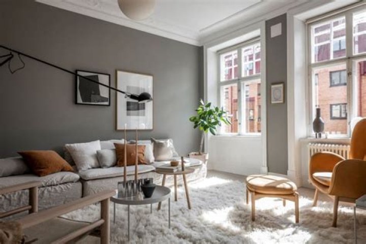 Are gray walls still in?