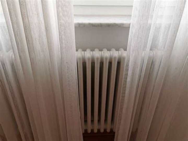 Can fabric catch fire from a radiator?