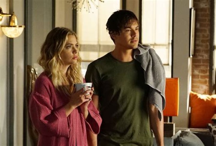 Do Caleb and Hanna stay together?