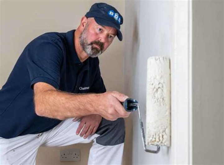 Do painters and decorators remove radiators?