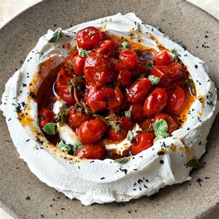 How do you make labneh Ottolenghi?