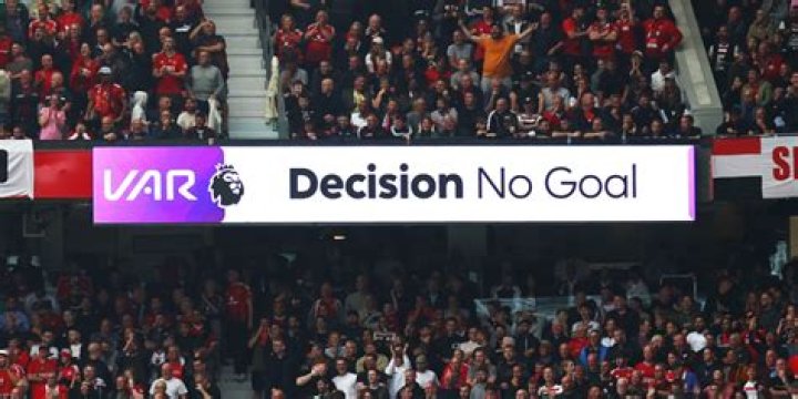 What happens if var is full?