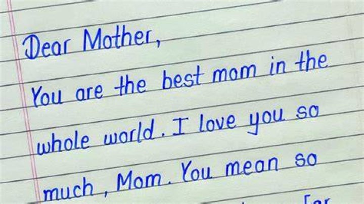 When should my 4 year old write her name?