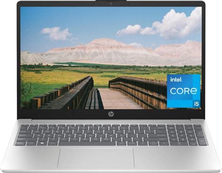 Which processor is best for laptop i5 or i7?