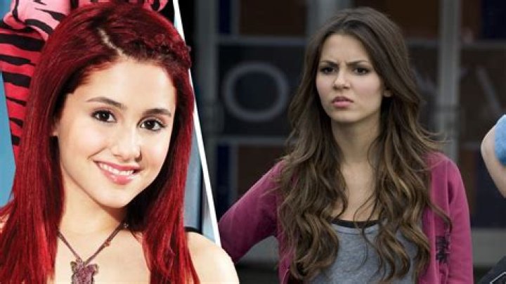 Who did Ariana date from Victorious?