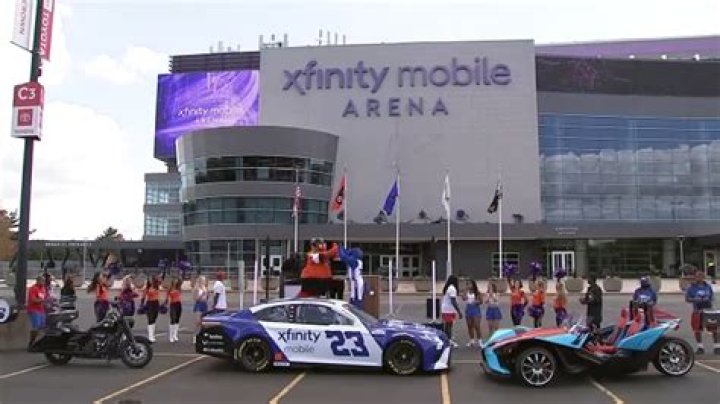Who owns the 23 xfinity?